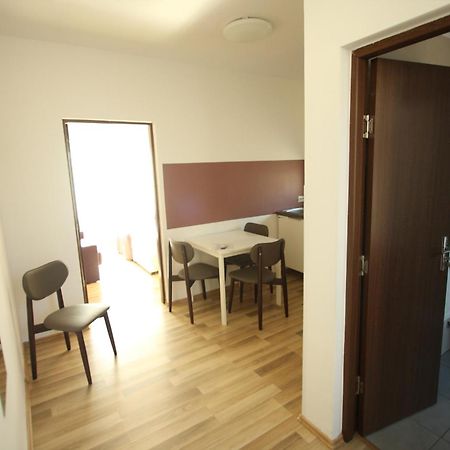 Studio Apartcity Μπρασόβ Εξωτερικό φωτογραφία