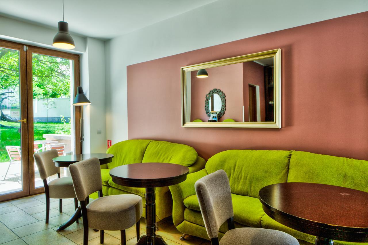 Studio Apartcity Μπρασόβ Εξωτερικό φωτογραφία