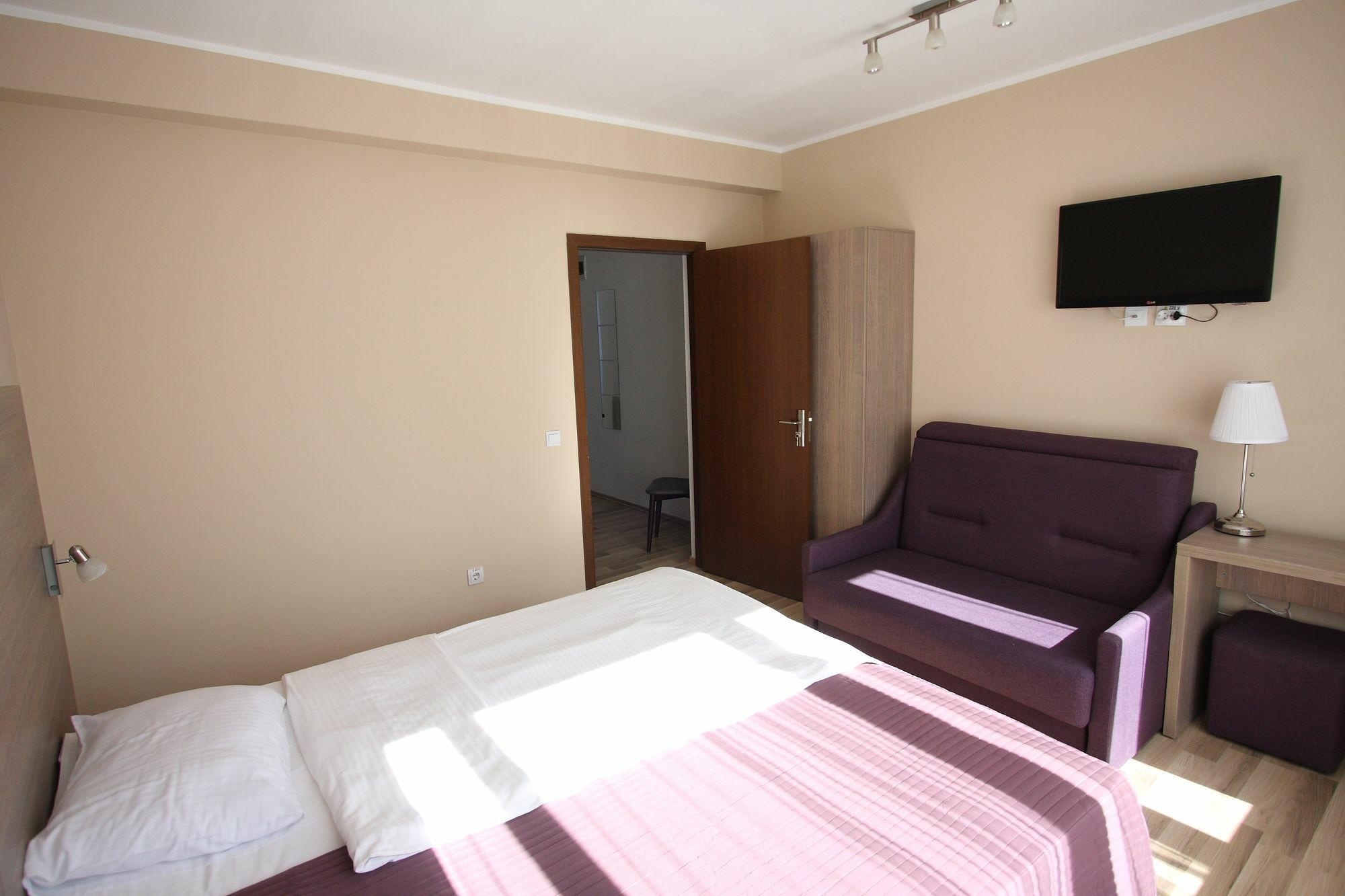 Studio Apartcity Μπρασόβ Εξωτερικό φωτογραφία
